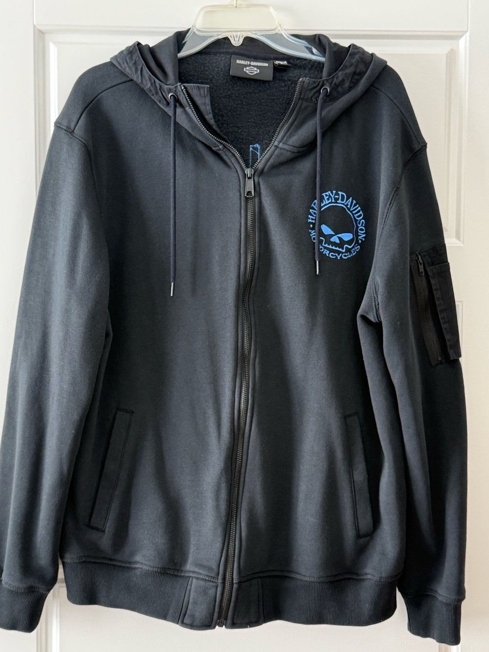 Men’s Harley-Davidson Black Full-Zip Hoodie Blue Willie G Skull Graphic Jacket L